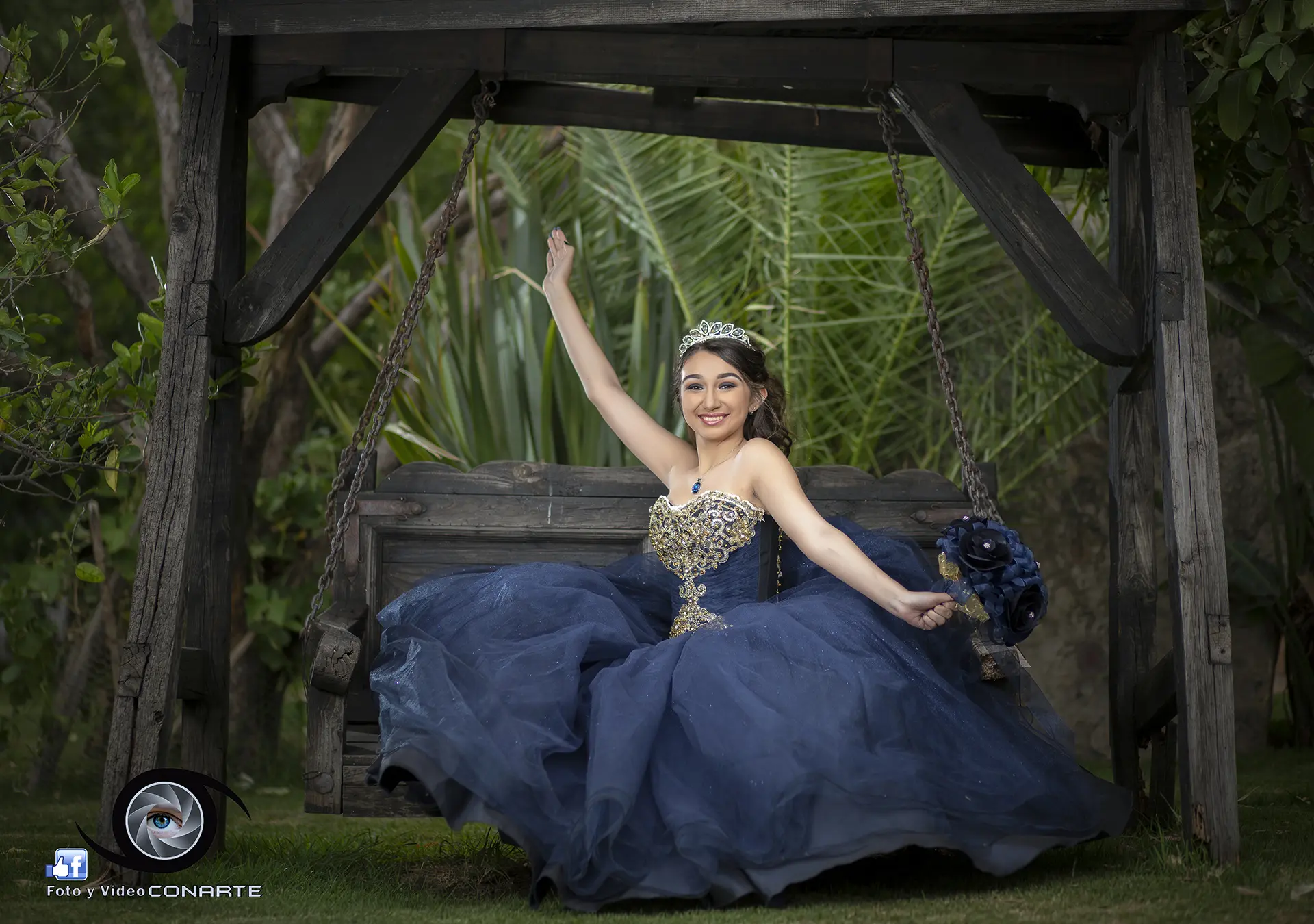 Sesión de XV años en Casa del Lago sesión de gala con vestido elegante