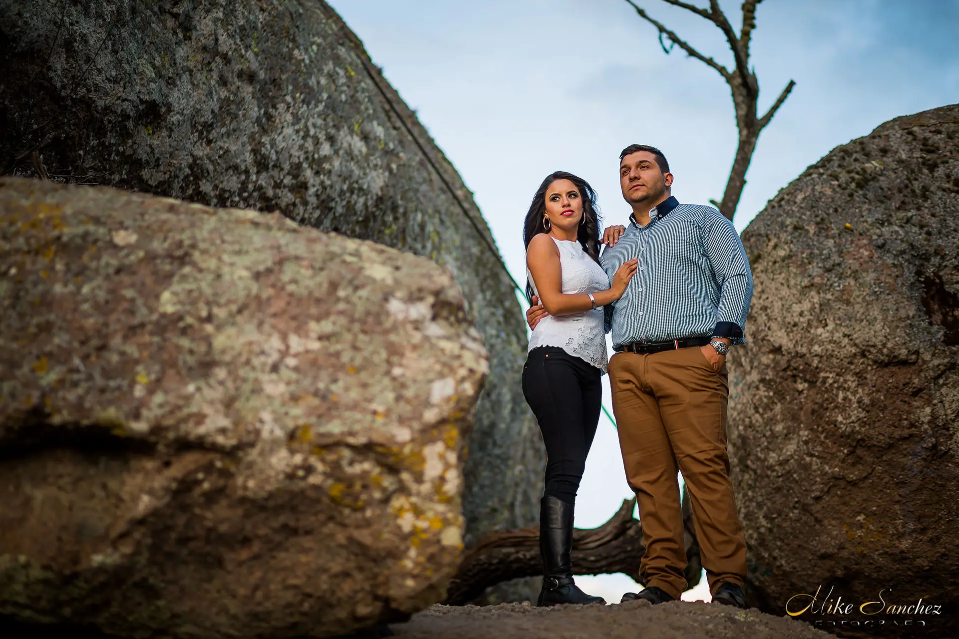 Sesión fotográfica casual en Tapalpa arquitectura colonial